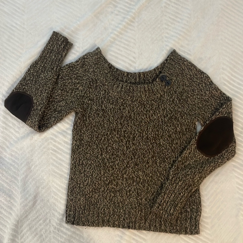 Old Navy low scoop sweater